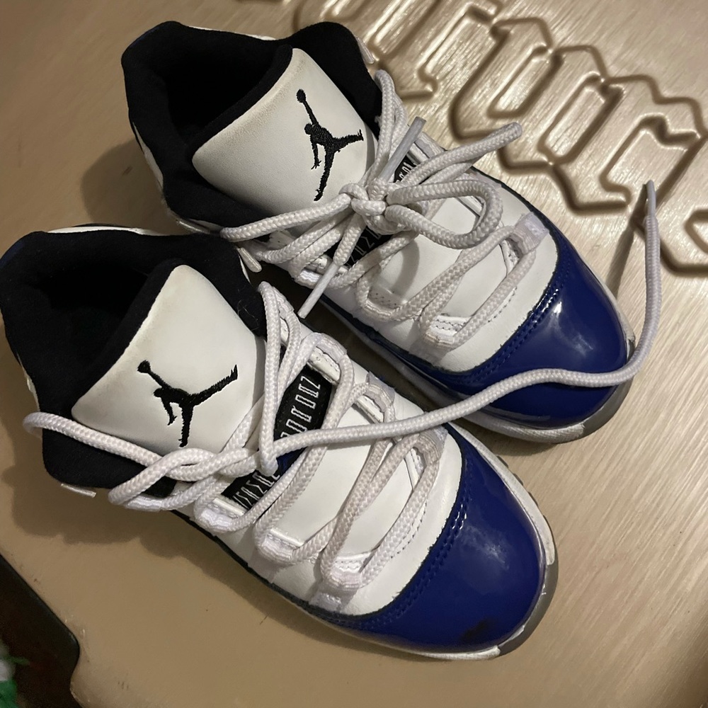 Air jordan 11